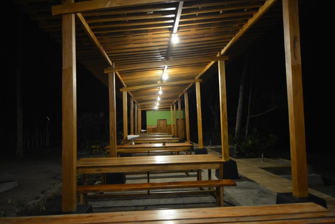 Sunari Beach Resort Selayar Matalalang Bagian luar foto