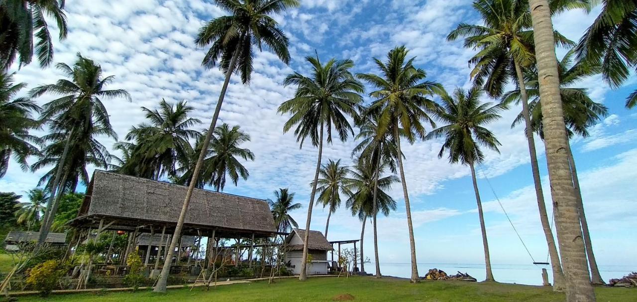 Sunari Beach Resort Selayar Matalalang Bagian luar foto