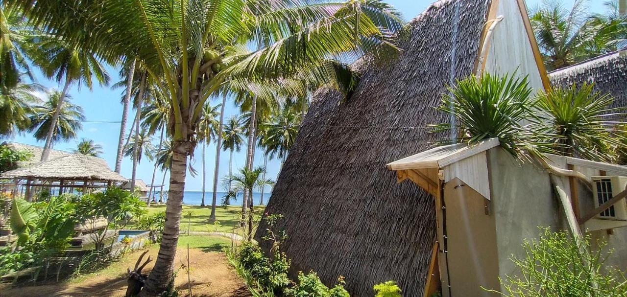Sunari Beach Resort Selayar Matalalang Bagian luar foto